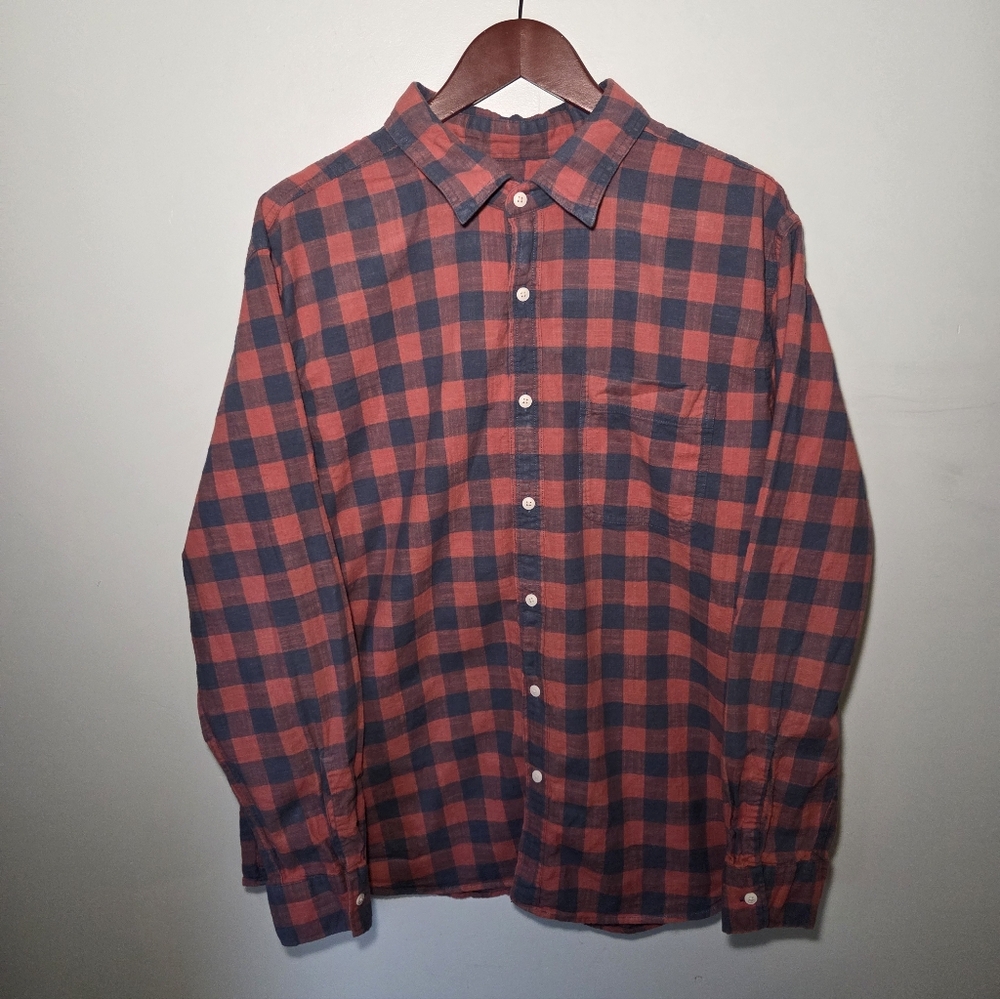 American Eagle Outfitters Red and Blue Checkered Shirt